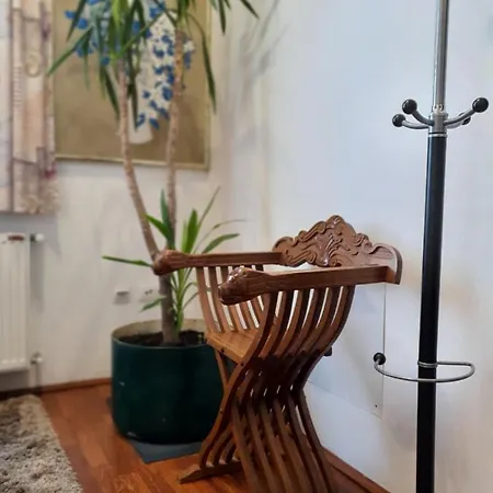 Prenociste Nikolas Grand Smederevo