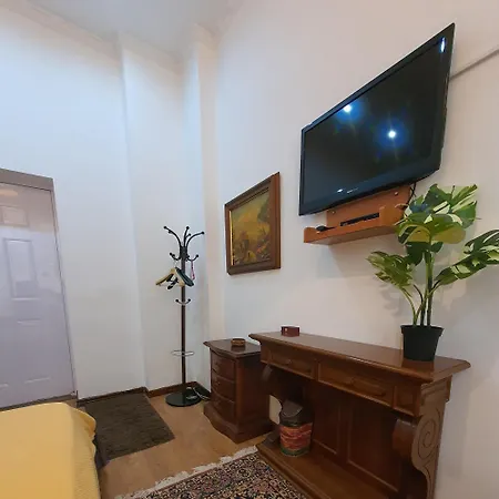 Prenociste Nikolas Grand * Smederevo