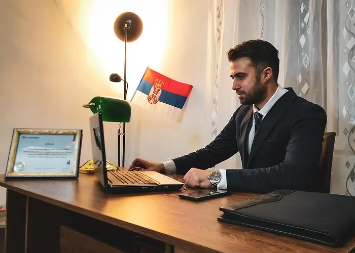 Prenociste Nikolas Grand