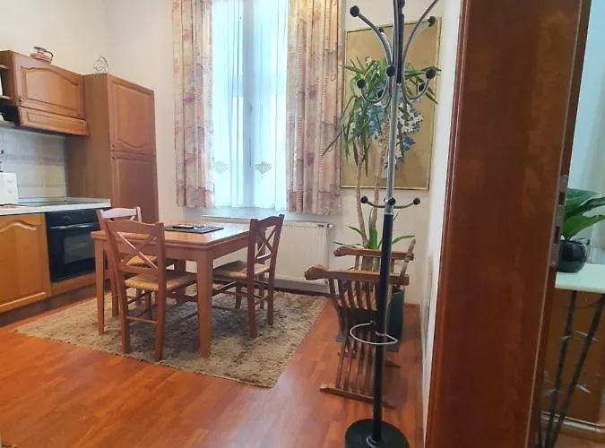 Prenociste Nikolas Grand 아파트 *