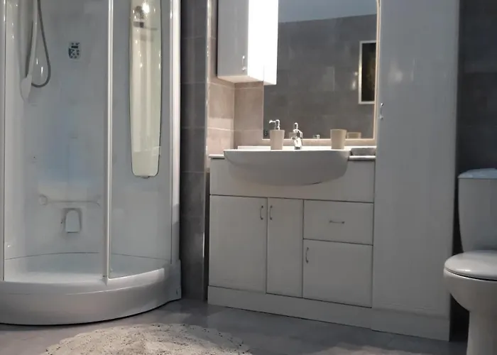 아파트 Prenociste Nikolas Grand *