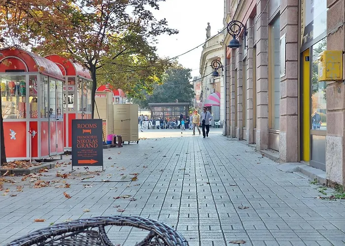 Prenociste Nikolas Grand